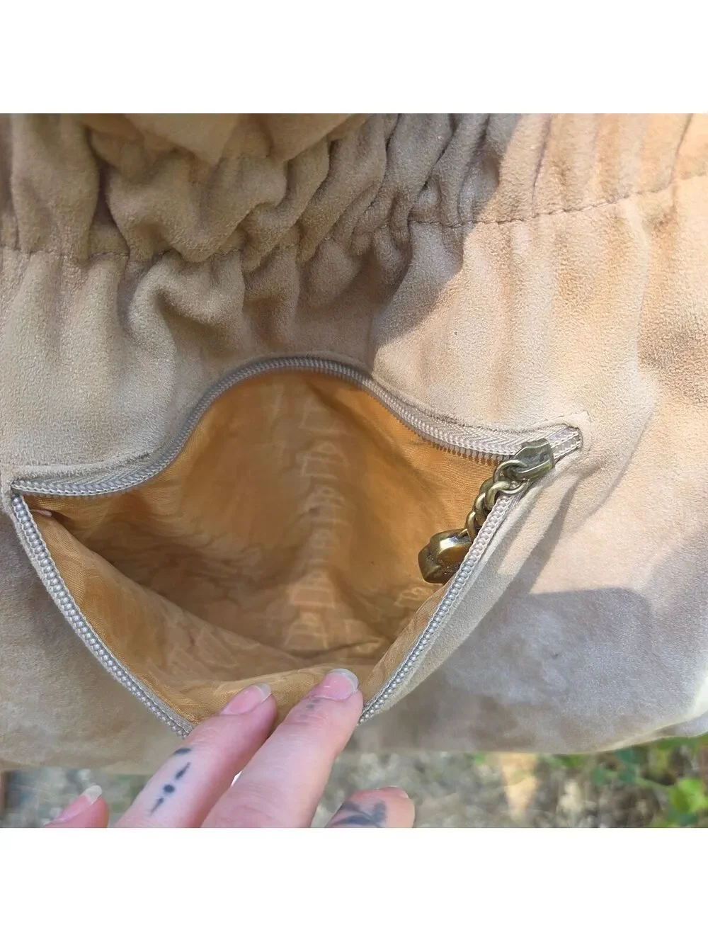 Vintage Kathy Van Zeeland Tan Faux Suede Concho Belt Studded Hobo Shoulder Bag